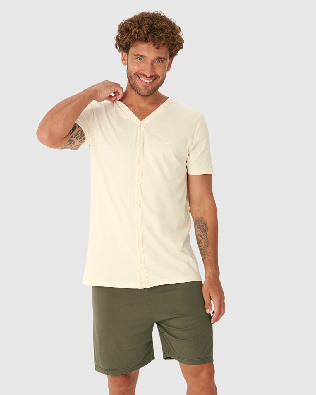 Pijama Curto Masculino Camiseta Decote V Abotoamento Frontal Em Algodão