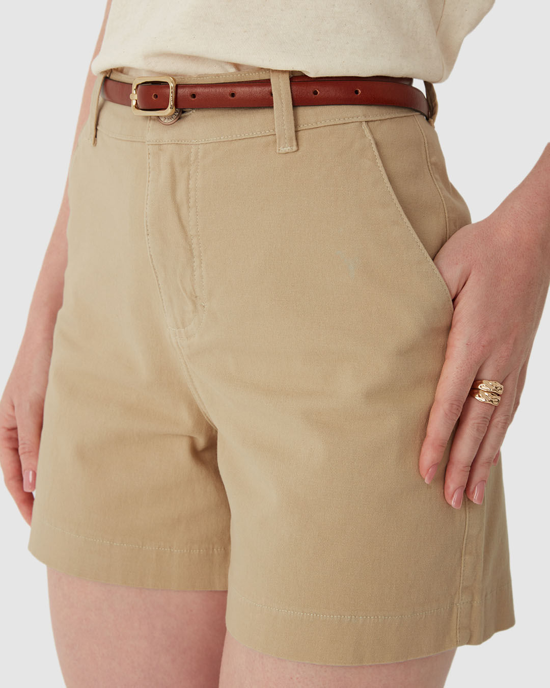 Shorts Feminino Alfaiataria Cintura Alta Em Sarja Com Elastano - Imagem 23