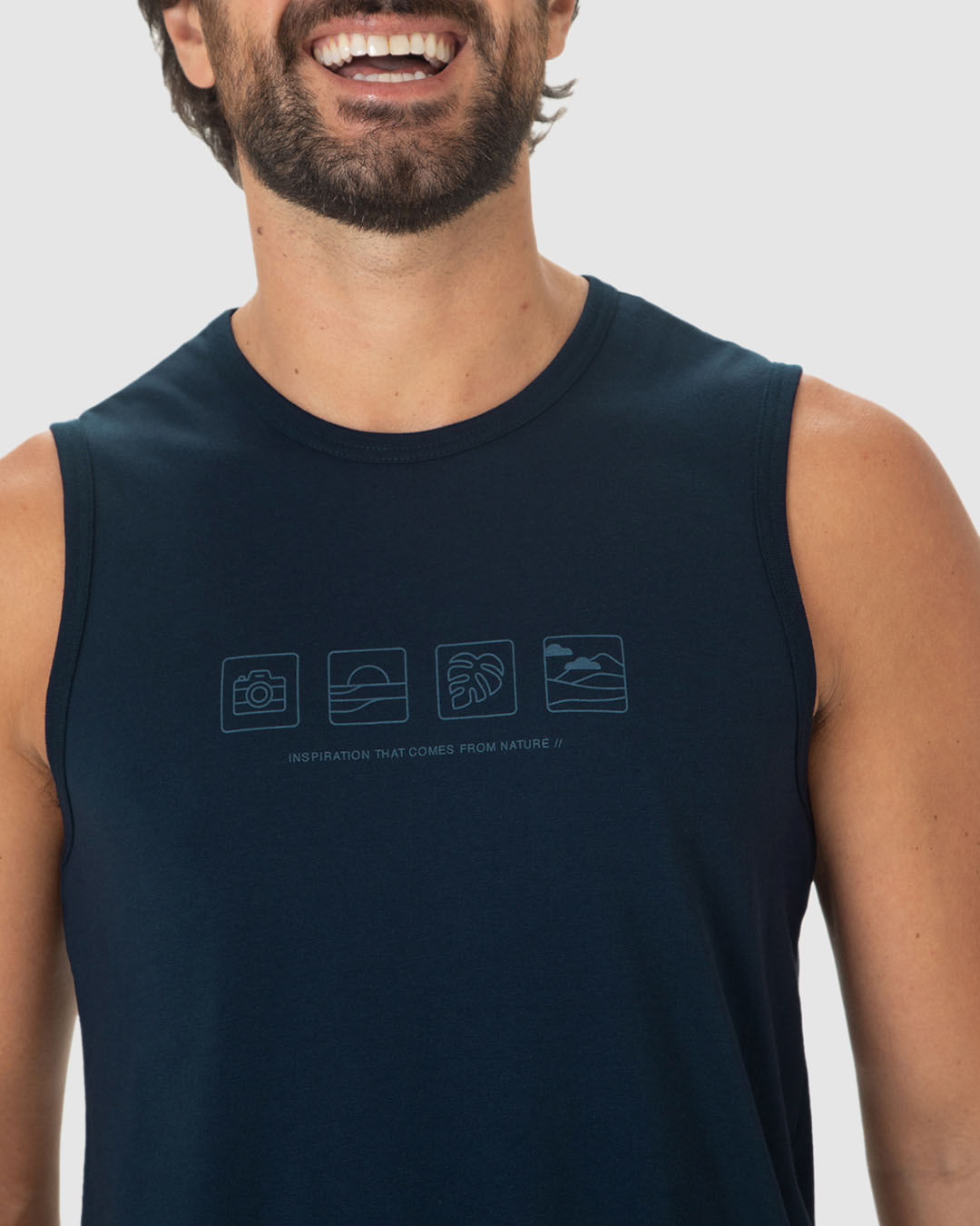 Regata Masculina Regular Estampa Frontal Em Algodão - Imagem 23