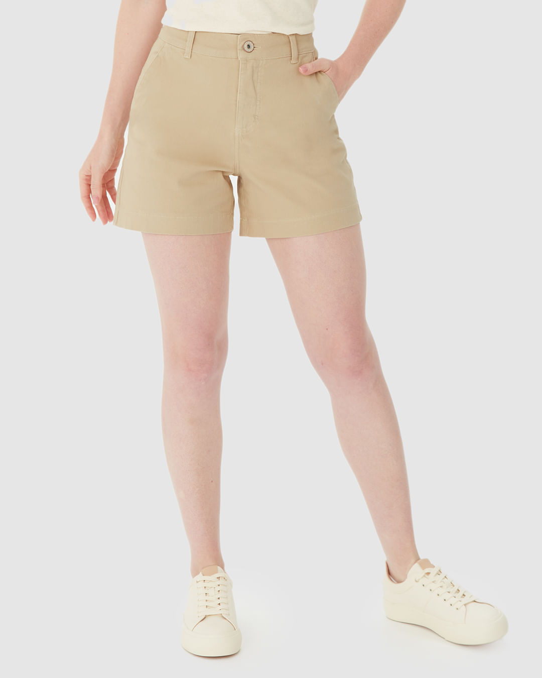 Shorts Feminino Alfaiataria Cintura Alta Em Sarja Com Elastano - Imagem 4