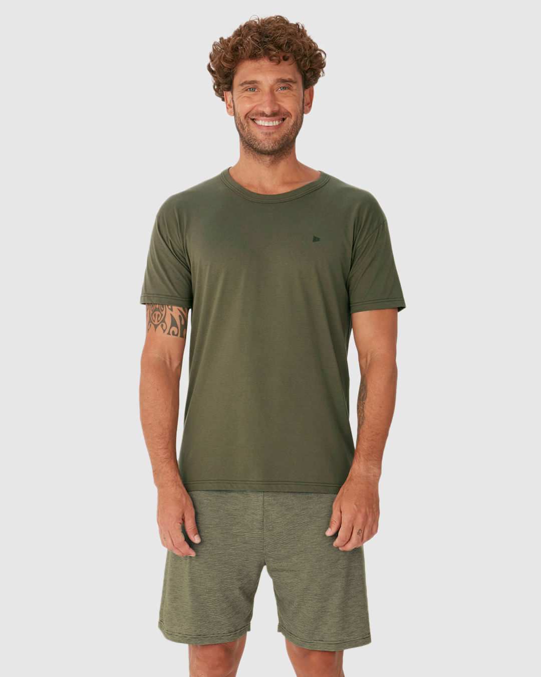 Pijama Curto Masculino Camiseta E Shorts Em Malha Fio A Fio - Imagem 14