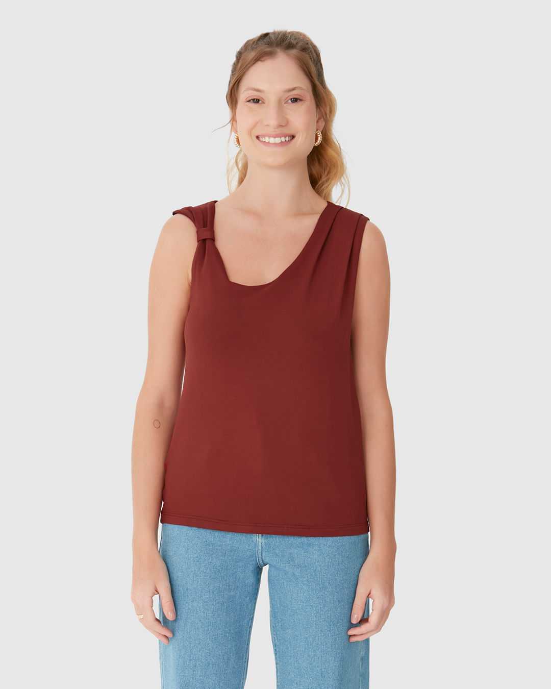 Regata Feminina Assimétrica Detalhe Torção Em Moletinho De Viscose - Imagem 9