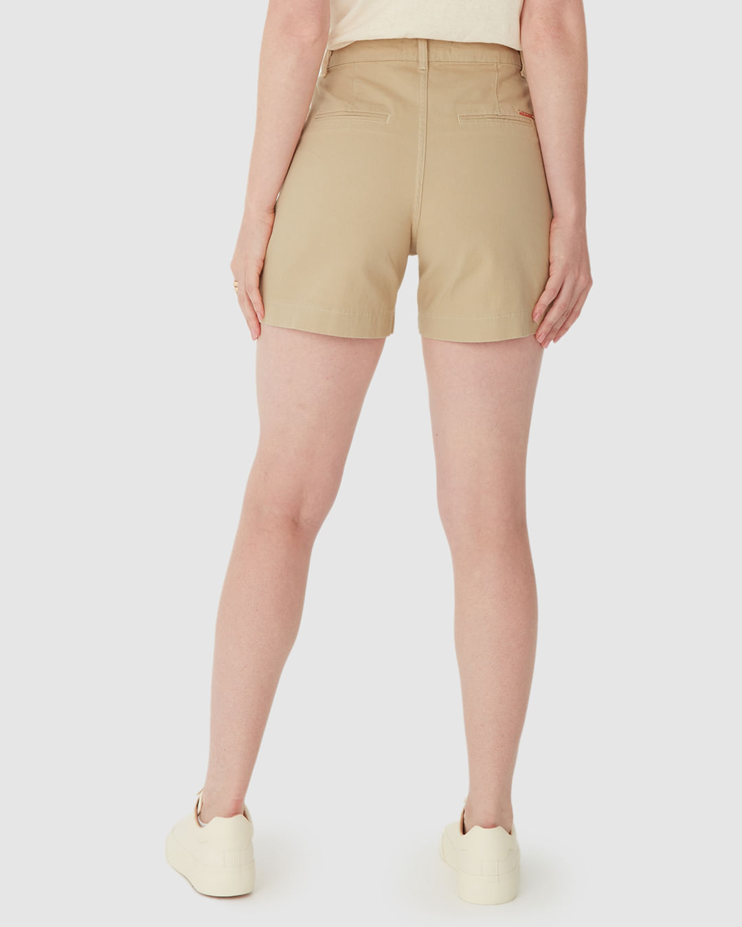 Shorts Feminino Alfaiataria Cintura Alta Em Sarja Com Elastano - Imagem 10