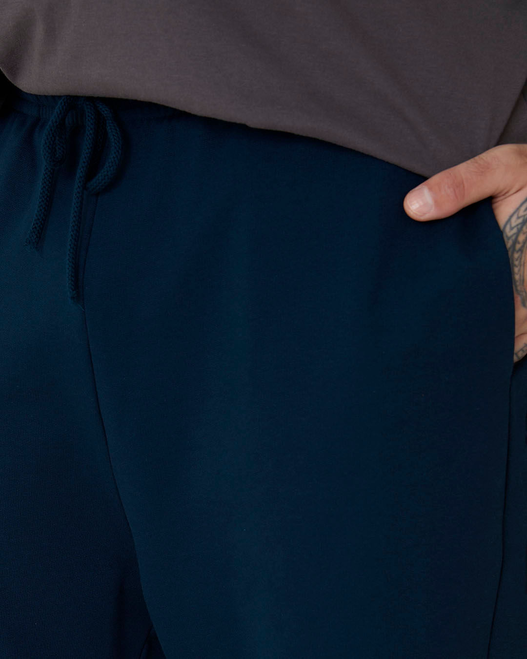 Bermuda Básica Masculina Plus Size Cadarço Frontal Em Moletom - Imagem 15