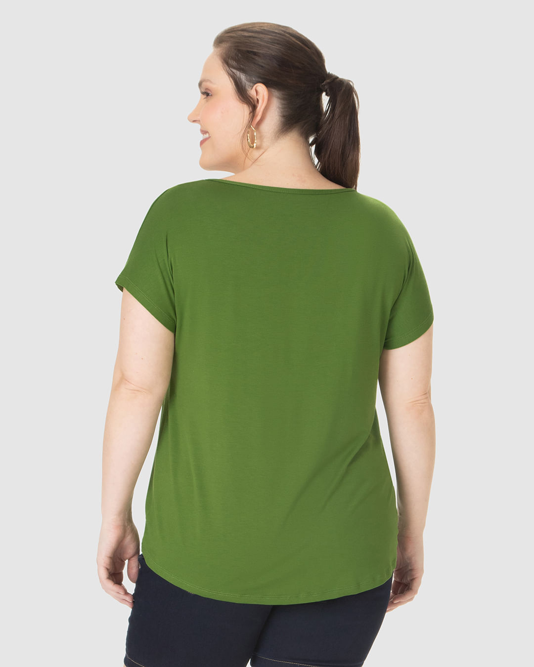 Blusa Básica Feminina Plus Size Manga Japonesa Em Viscose Stretch - Imagem 20