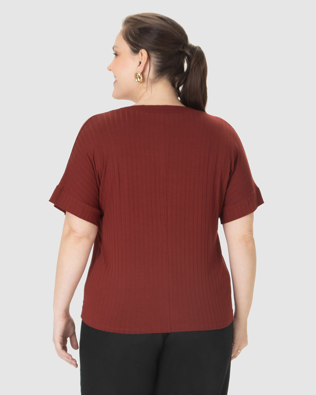 Blusa Feminina Plus Size Decote V Manga Cava Deslocada Em Viscose Canelada - Imagem 10