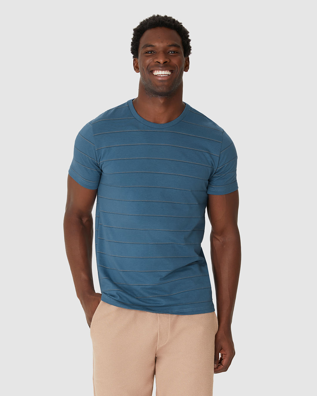 Camiseta Masculina Slim Manga Curta Estampa Listrada Em Malha Texturizada - Imagem 7