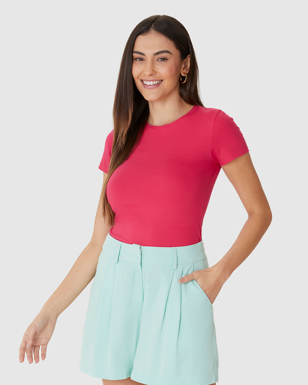 Blusa Básica Feminina Decote Redondo Em Algodão