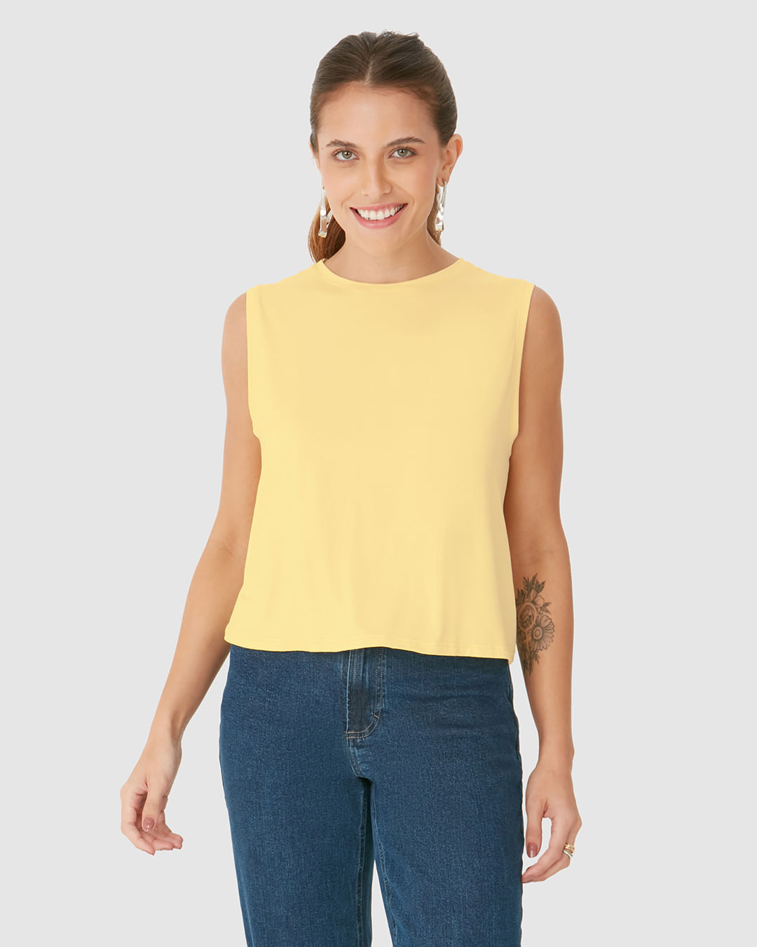 Regata Básica Feminina Long Cropped Em Viscose Stretch - Imagem 16