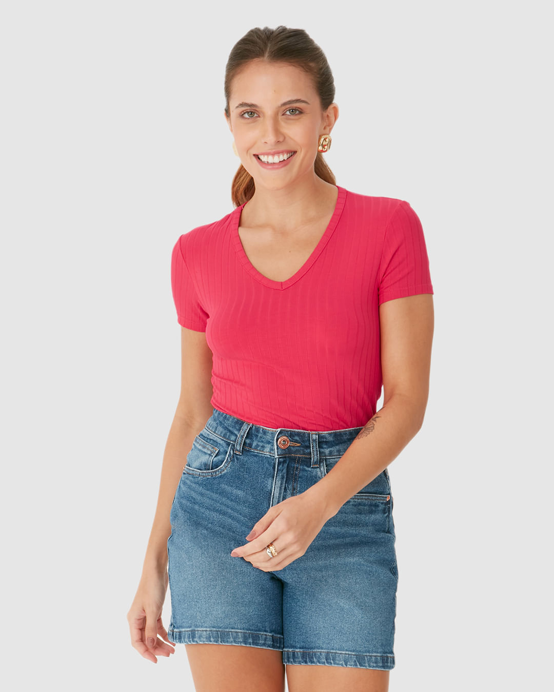 Blusa Básica Feminina Justa Decote V Em Malha Canelada De Viscose