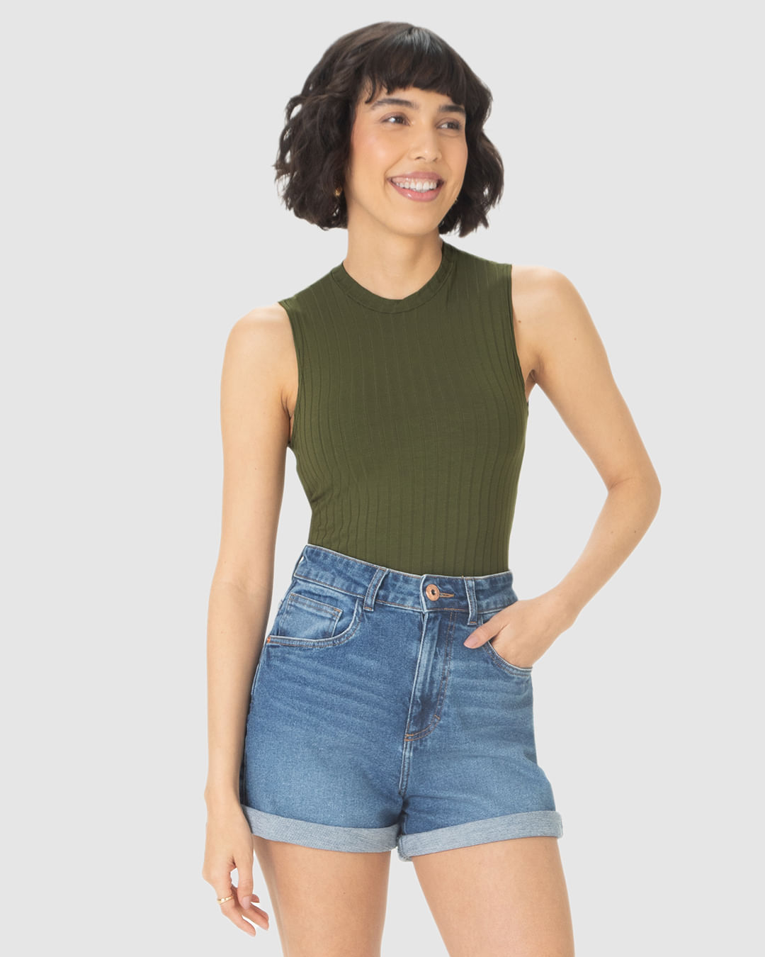 Regata Básica Feminina Justa Gola Alta Em Malha Viscose Canelada - Imagem 21