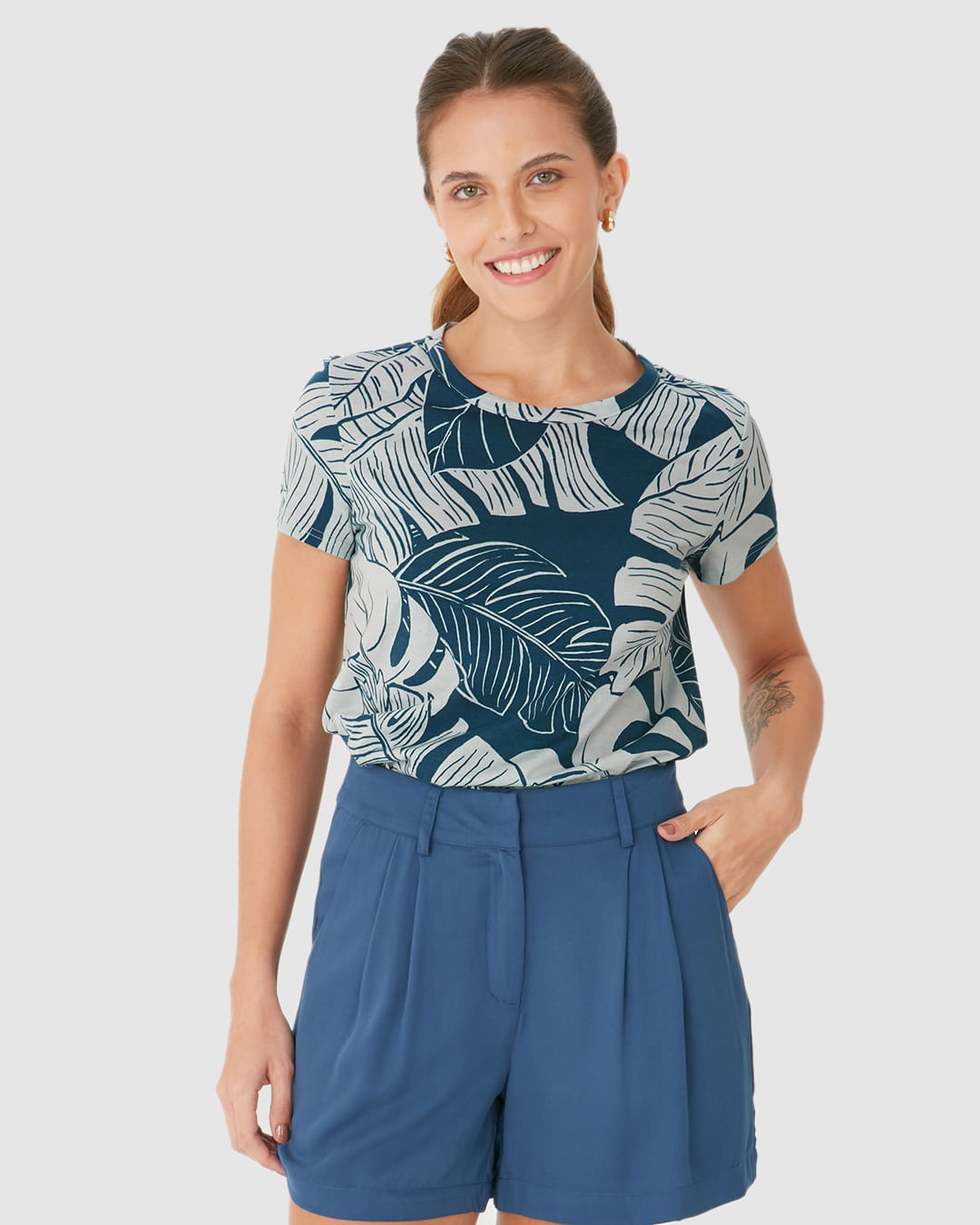 Blusa Feminina Decote Redondo Folhagem Em Algodão - Imagem 16