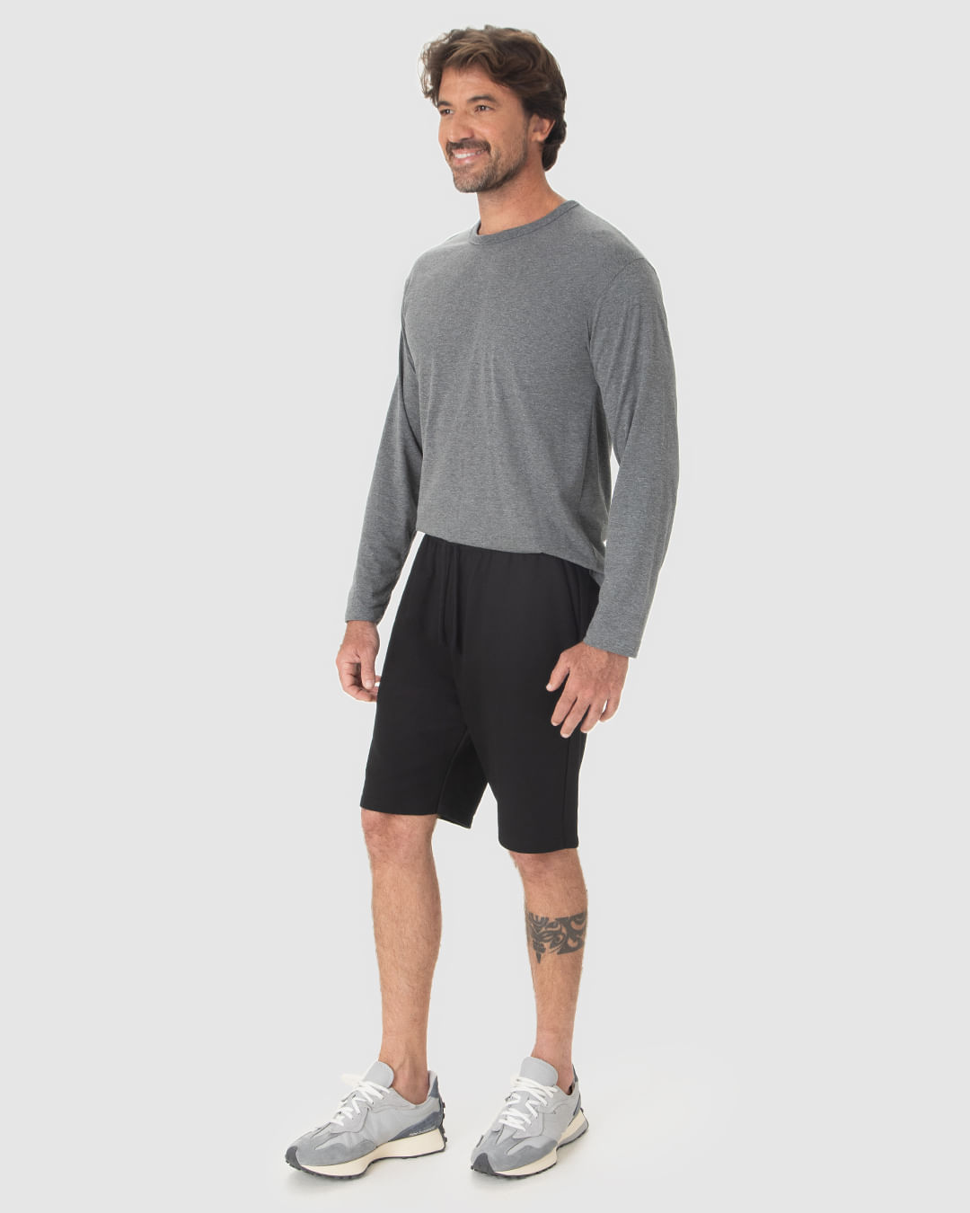 Bermuda Básica Masculina Comfort Bolso Funcional Em Moletom - Imagem 14
