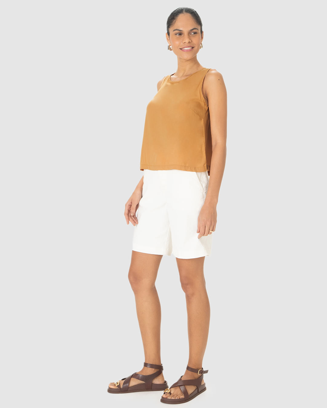 Regata Básica Feminina Long Cropped Alça Larga Em Viscose - Imagem 2