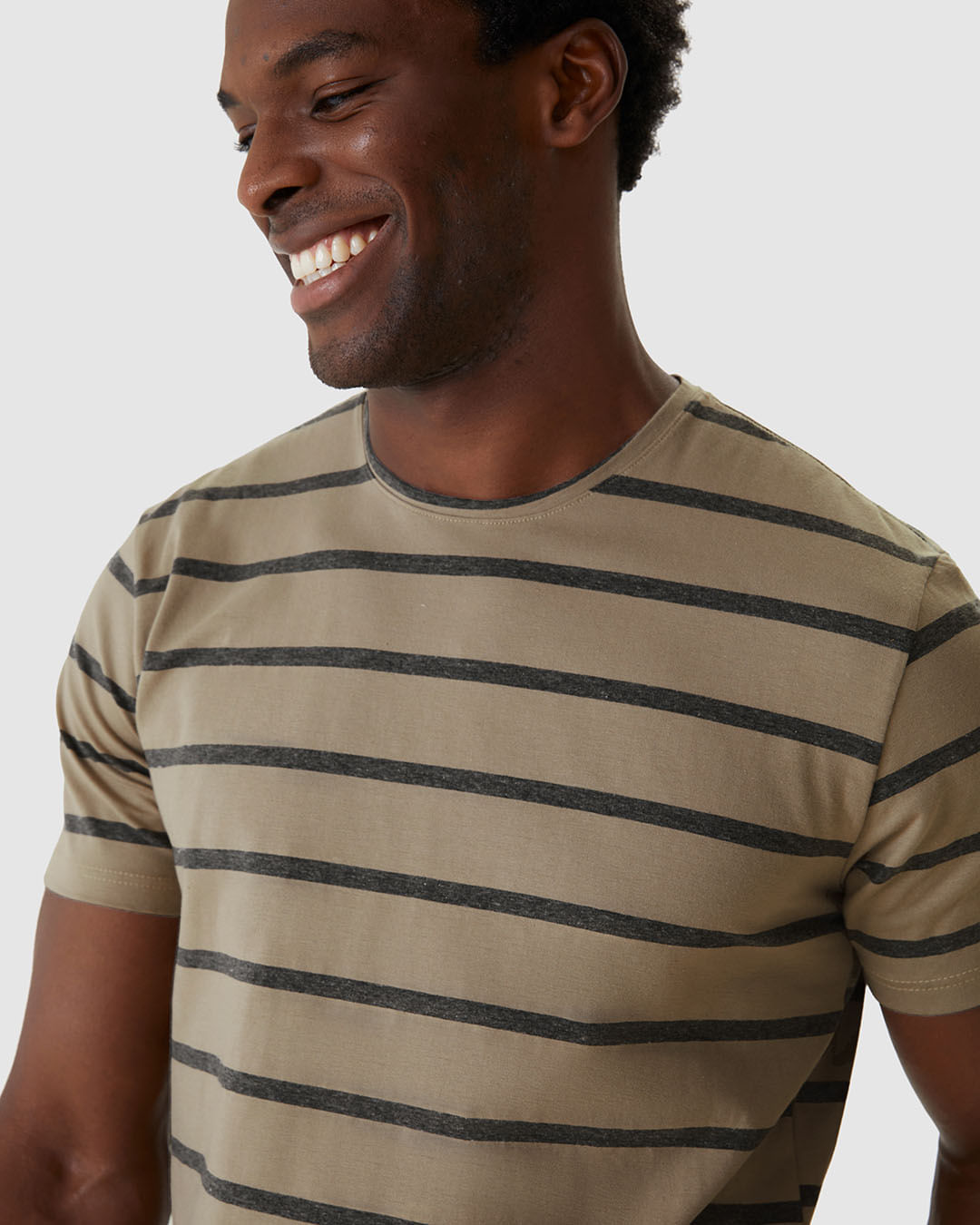 Camiseta Masculina Regular Decote Redondo Manga Curta Em Malha Listrada - Imagem 23