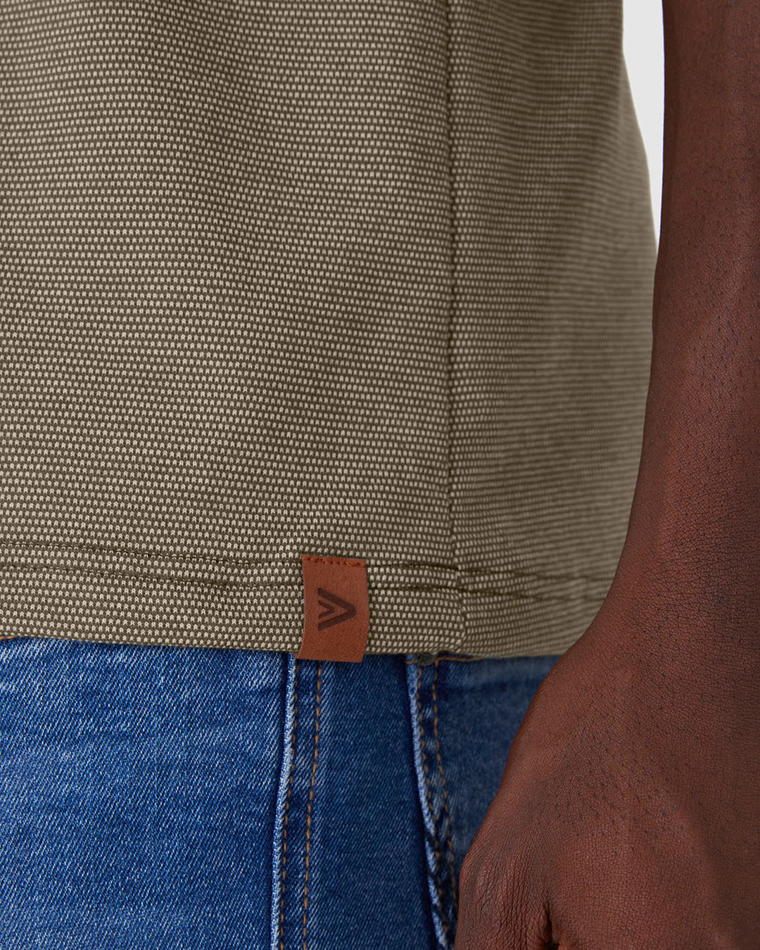 Camisa Polo Masculina Regular Em Piquet Pontilhado - Imagem 3