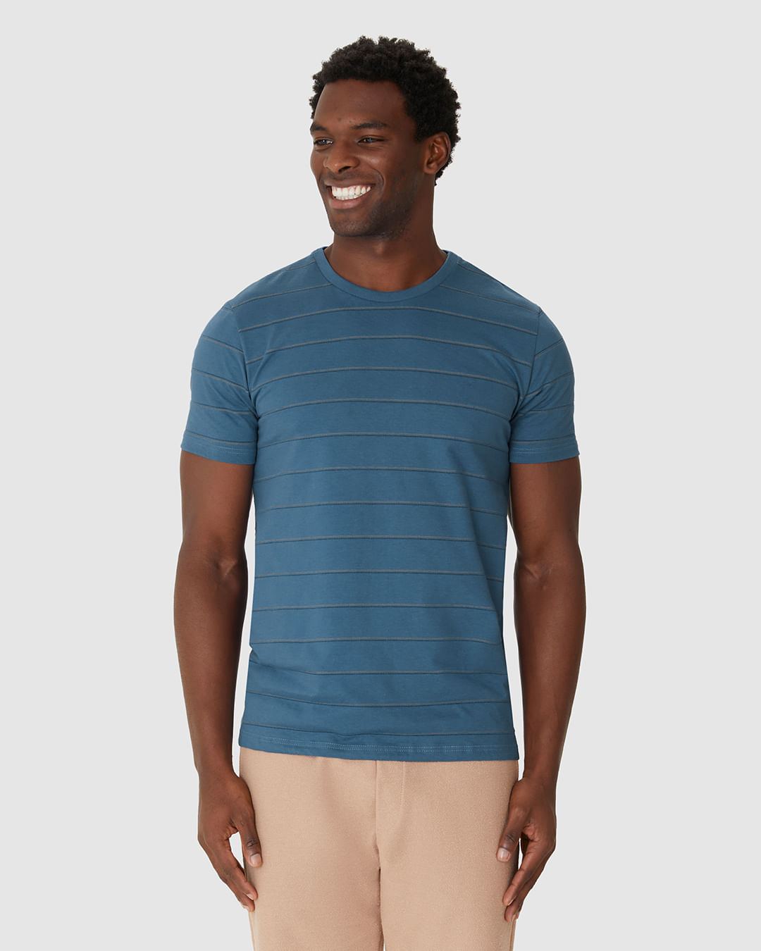 Camiseta Masculina Slim Manga Curta Estampa Listrada Em Malha Texturizada - Imagem 16