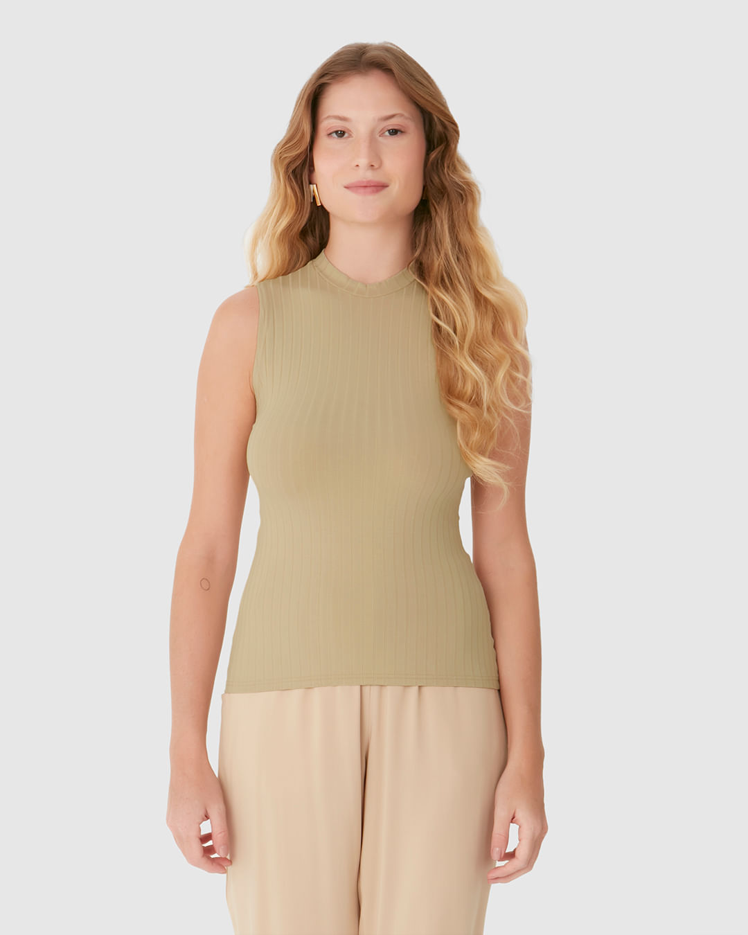Regata Básica Feminina Justa Gola Alta Em Malha Viscose Canelada - Imagem 19