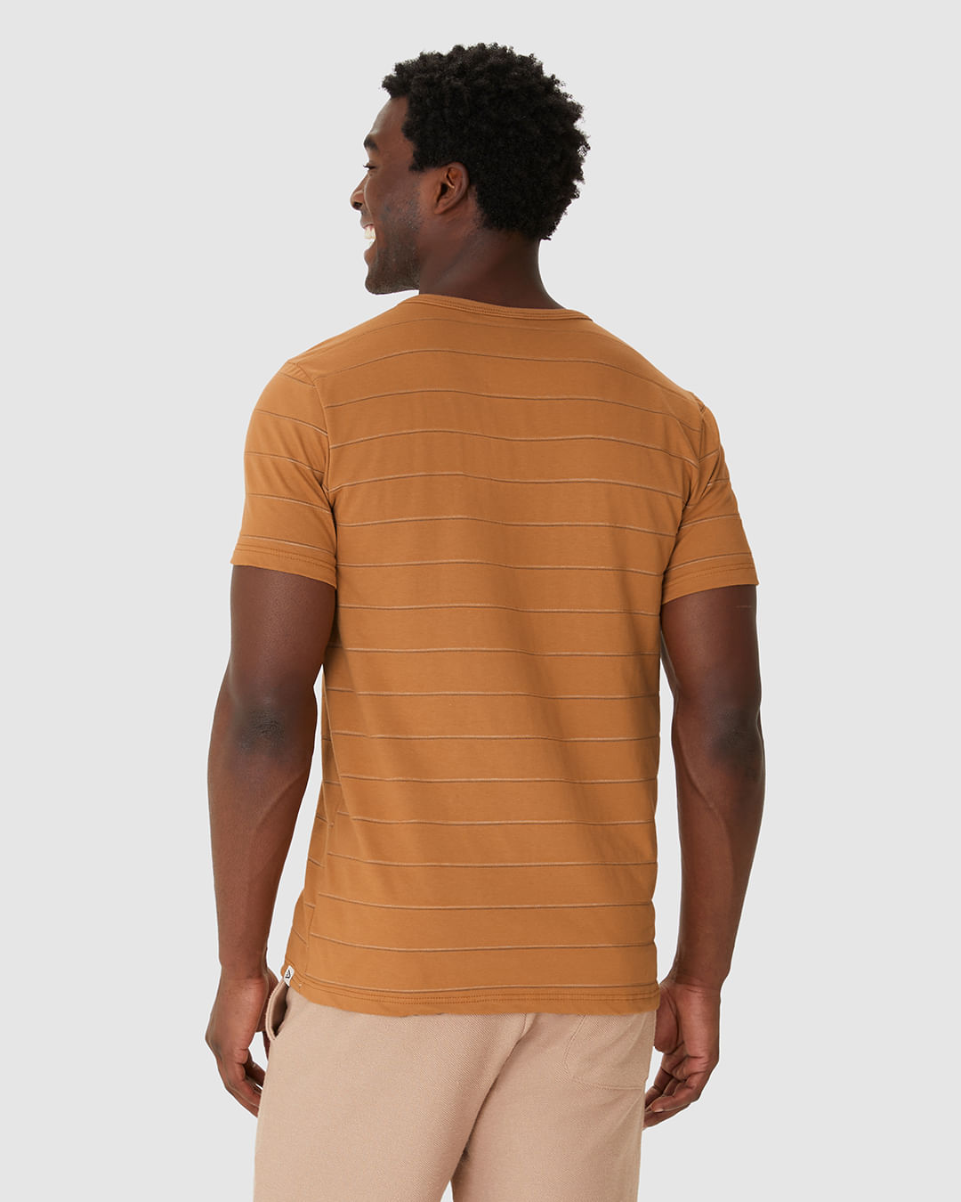 Camiseta Masculina Slim Manga Curta Estampa Listrada Em Malha Texturizada - Imagem 23