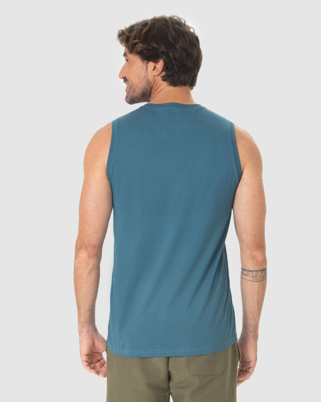 Regata Básica Masculina Cava Ajustada Em Algodão - Imagem 10