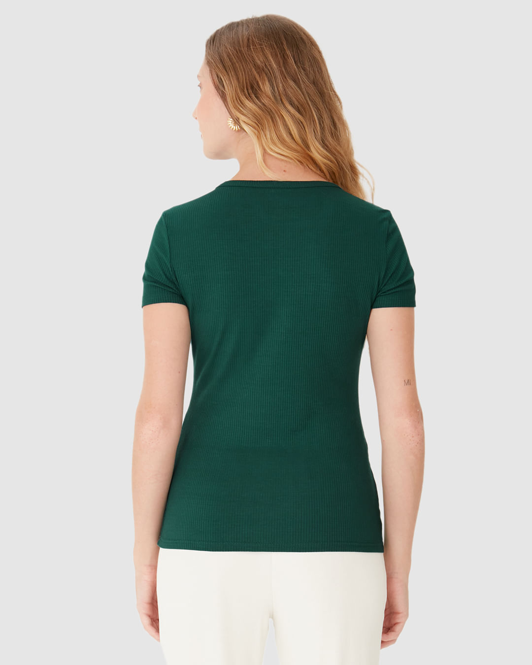 Blusa Básica Feminina Com Botões Frontais Em Malha Viscose Canelada - Imagem 20