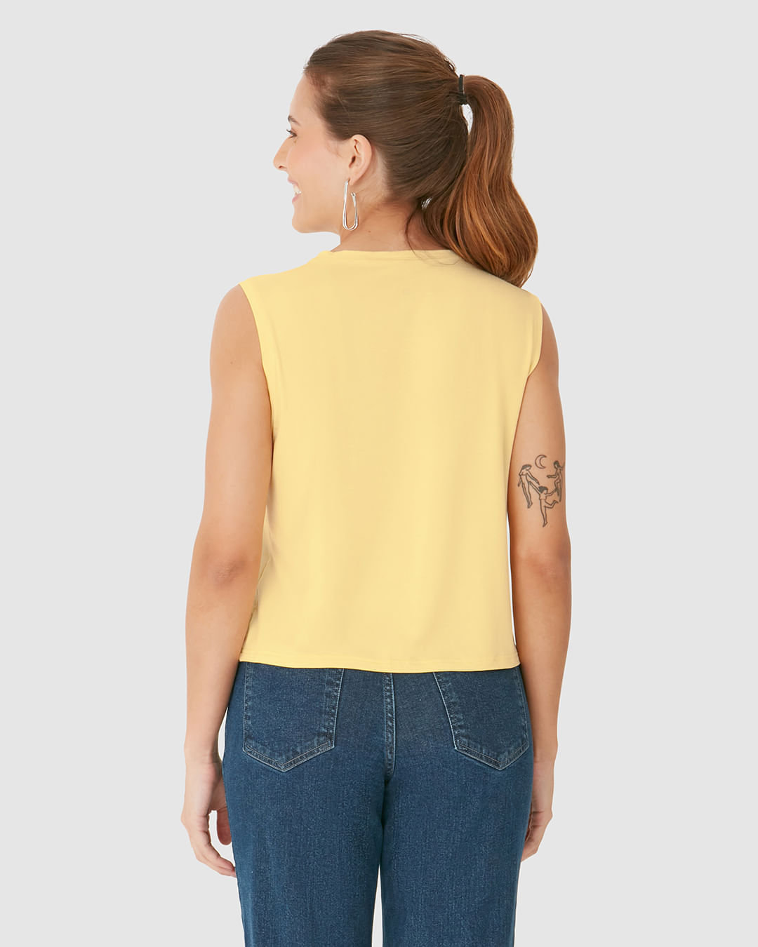 Regata Básica Feminina Long Cropped Em Viscose Stretch - Imagem 5