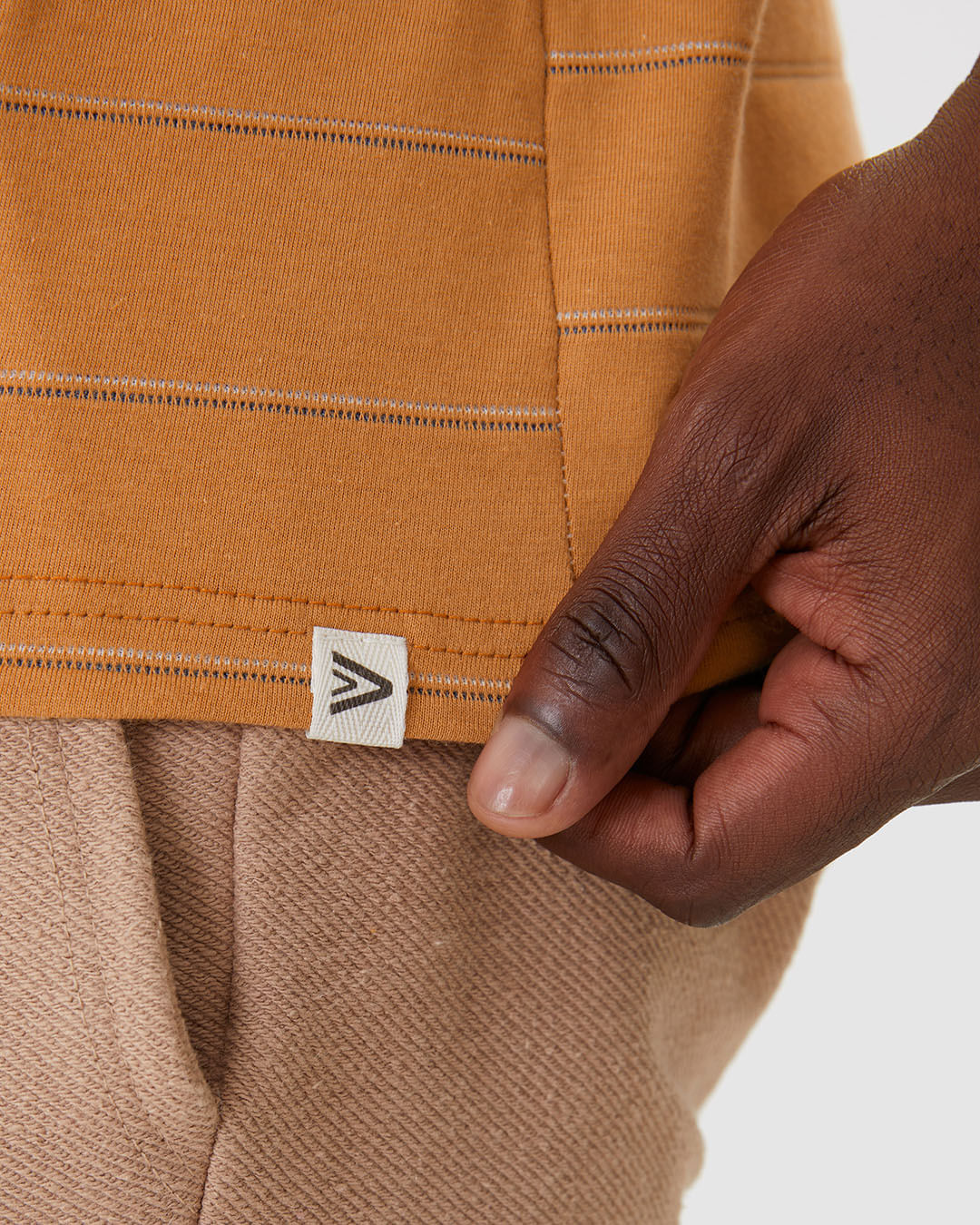 Camiseta Masculina Slim Manga Curta Estampa Listrada Em Malha Texturizada - Imagem 30