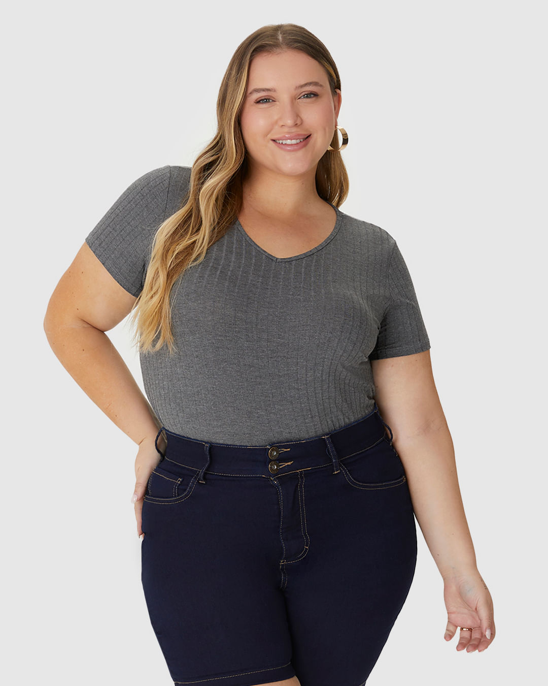 Blusa Básica Feminina Plus Size Decote V Em Canelado De Viscose