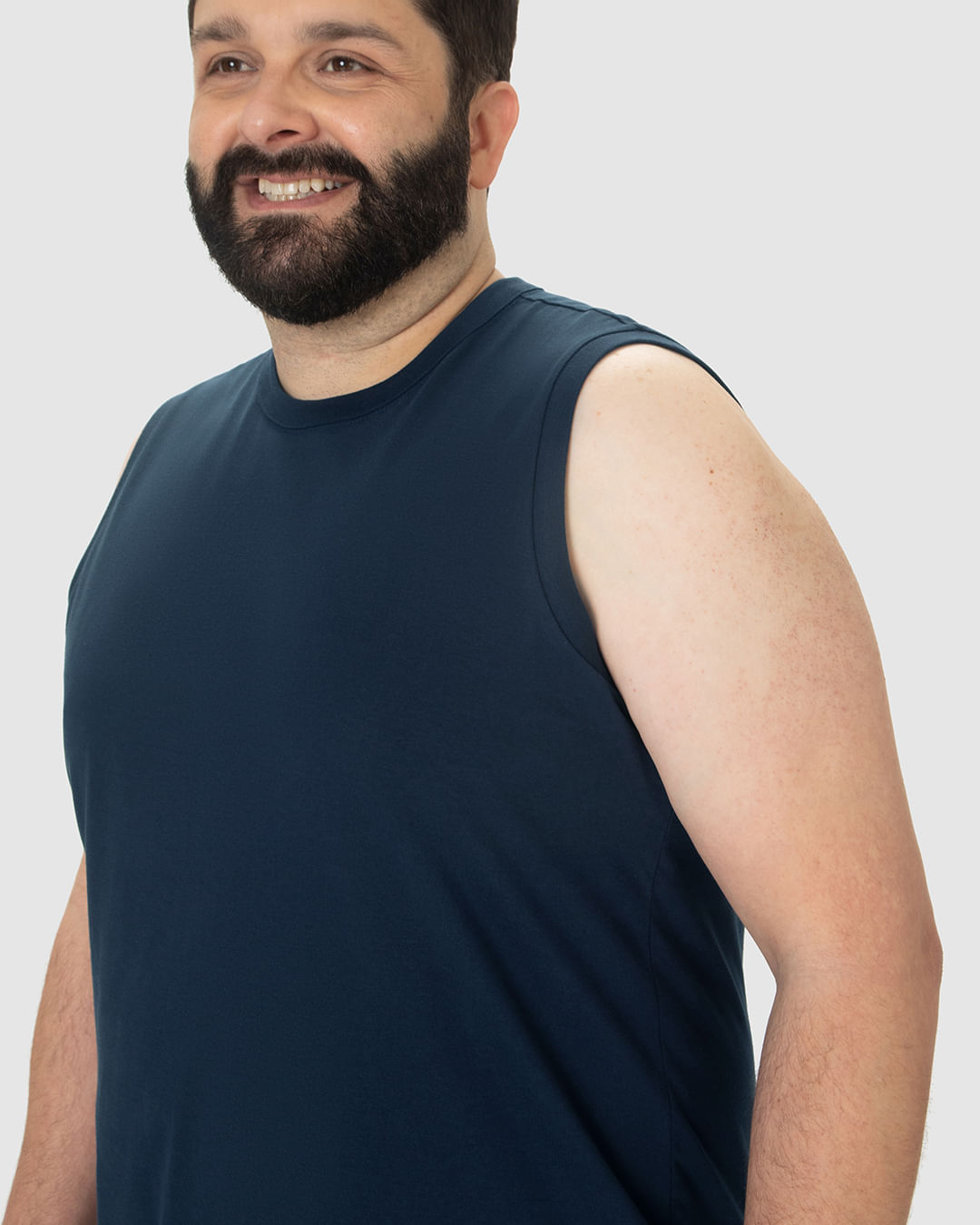 Regata Básica Masculina Plus Size Cava Ajustada Em Algodão - Imagem 23