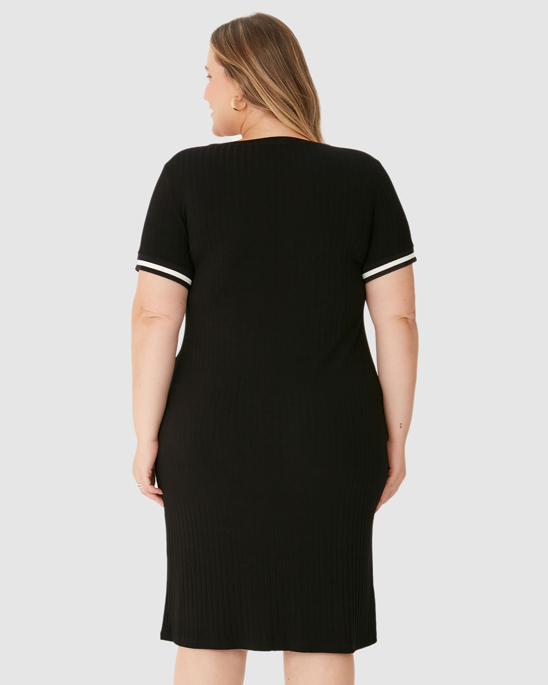 Vestido Feminino Plus Size Reto Manga Retilínea Em Canelado De Viscose - Imagem 10