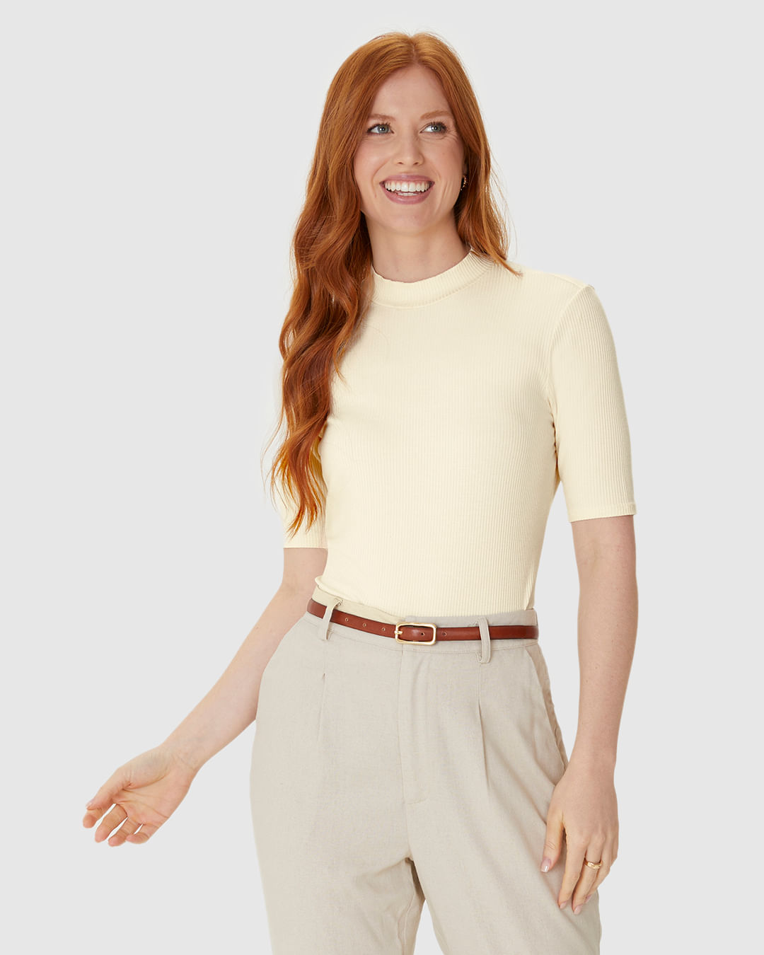 Blusa Básica Feminina Gola Alta Em Canelado De Viscose