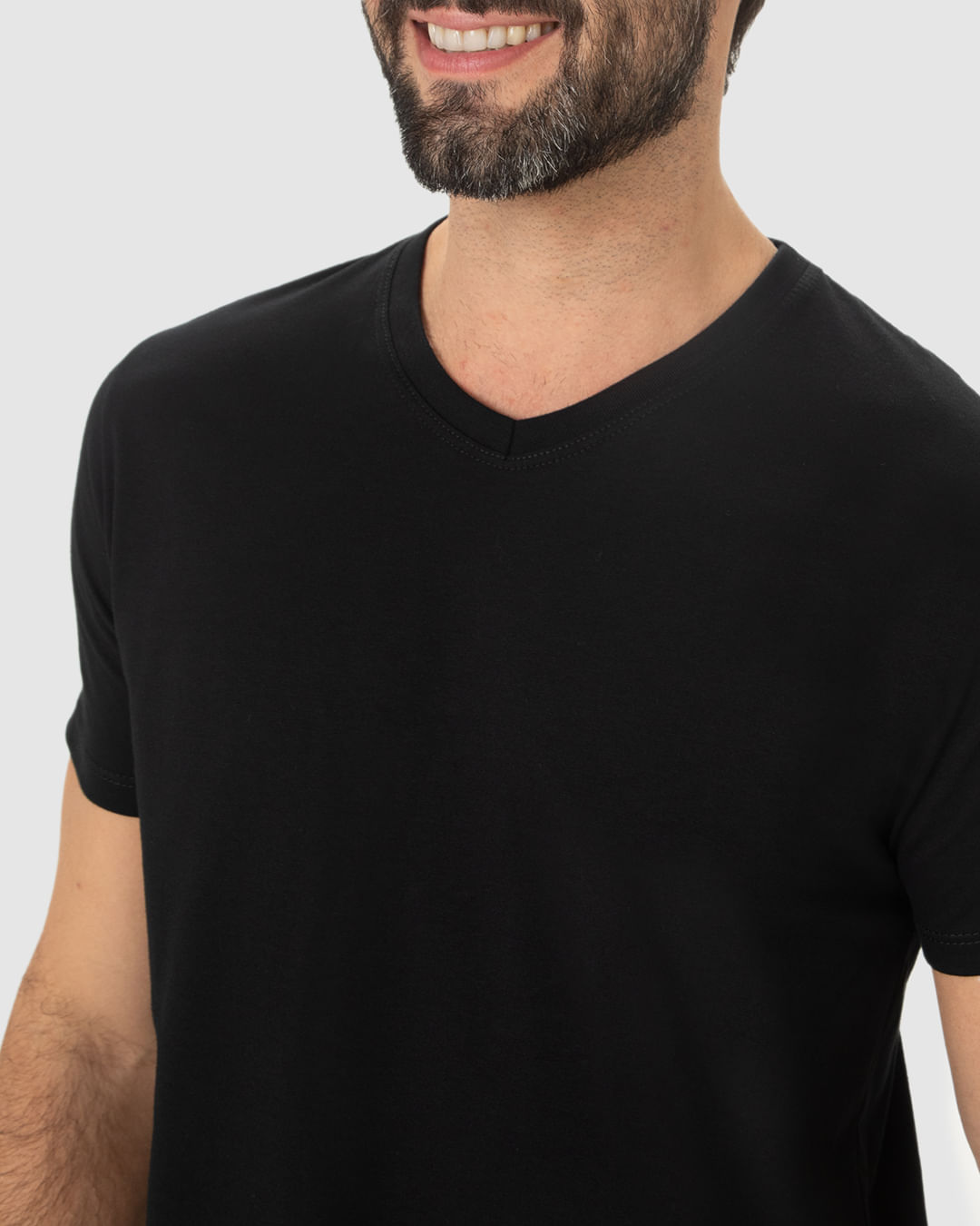 Camiseta Básica Masculina Gola V Em Algodão - Imagem 14