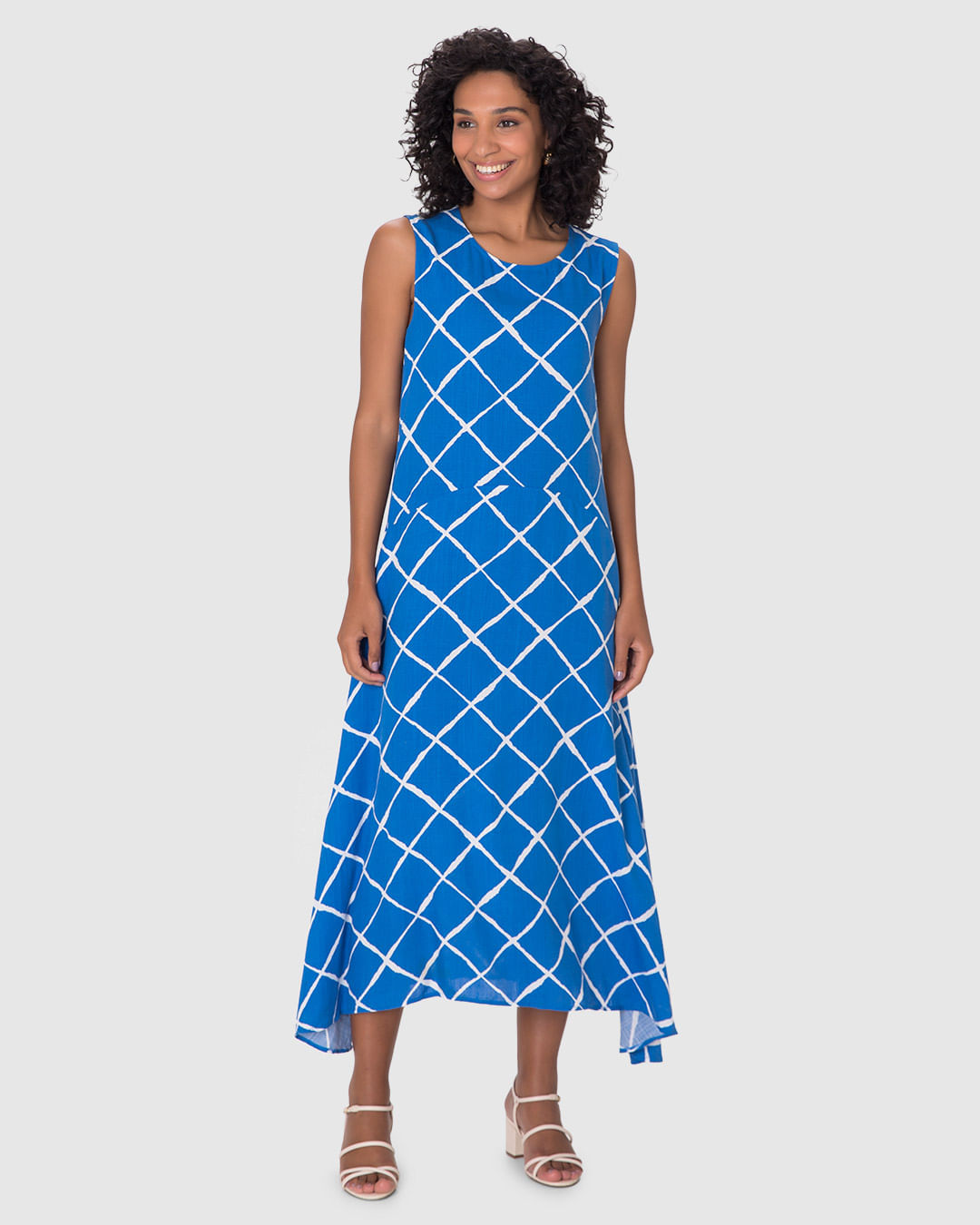 Vestido Midi Feminino Estampa Xadrez Decote Redondo Bolso Funcional em Viscose
