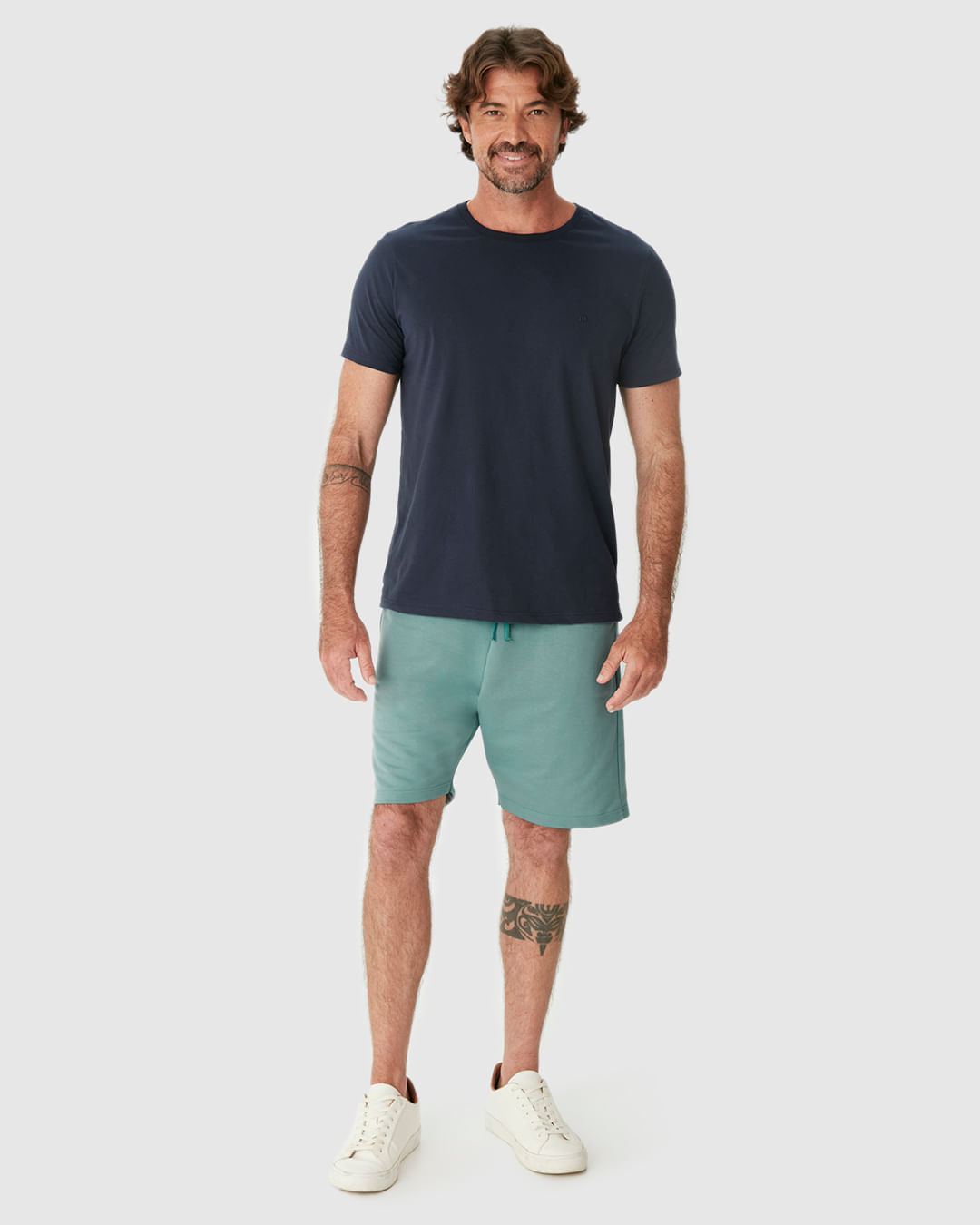 Bermuda Básica Masculina Comfort Bolso Costas Em Moletom