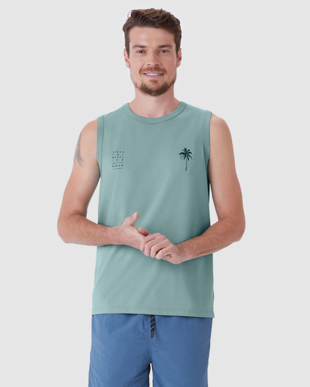 Regata Masculina Decote Redondo Alça Larga Estampa Frontal Em Algodão - Imagem 16