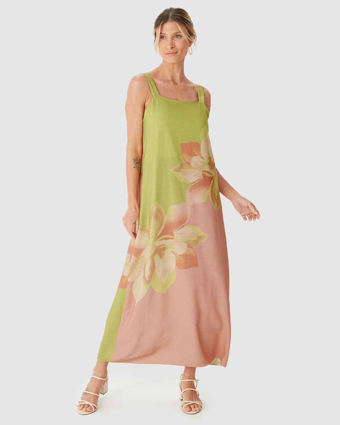 Vestido Midi Feminino Estampado Duas Formas De Uso Em Viscose - Imagem 16