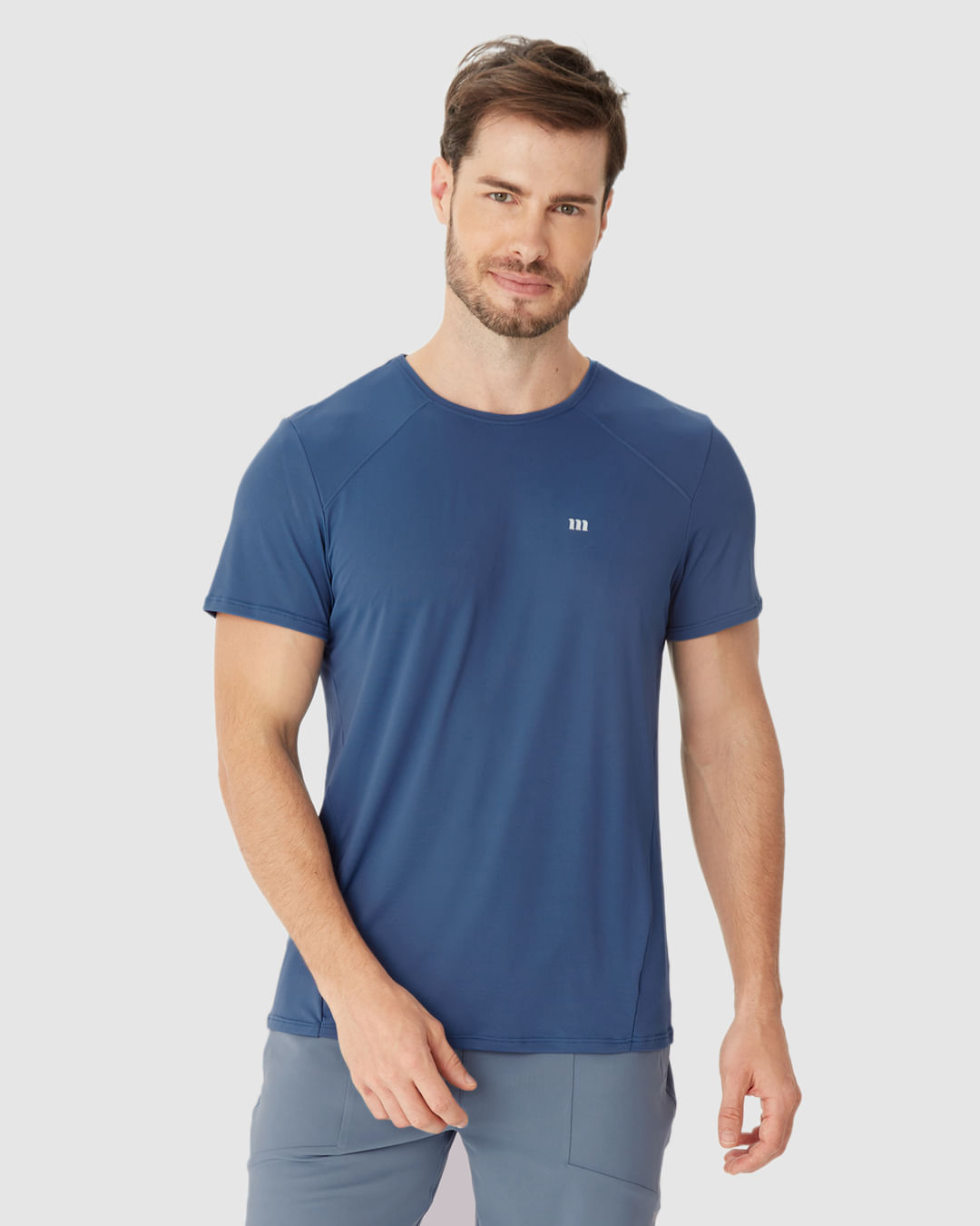 Camiseta Esportiva Masculina Slim Manga Curta em Malha Dry e Proteção UV50+ Malwee Active