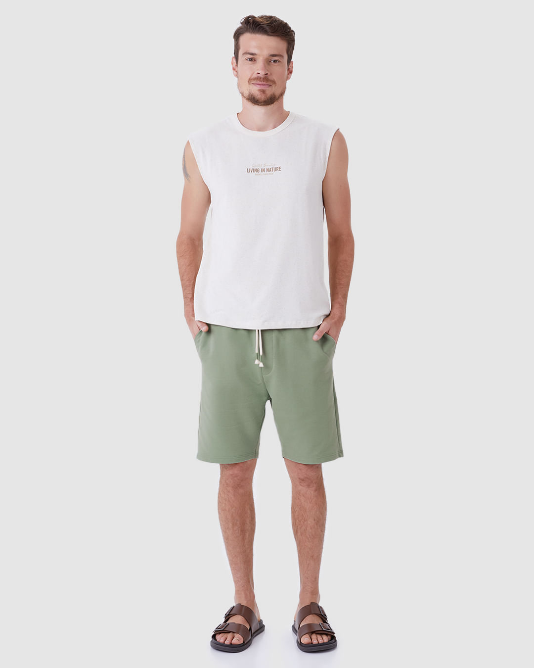 Bermuda Masculina Comfort Cadarço Funcional Em Moletom Sarjado - Imagem 16