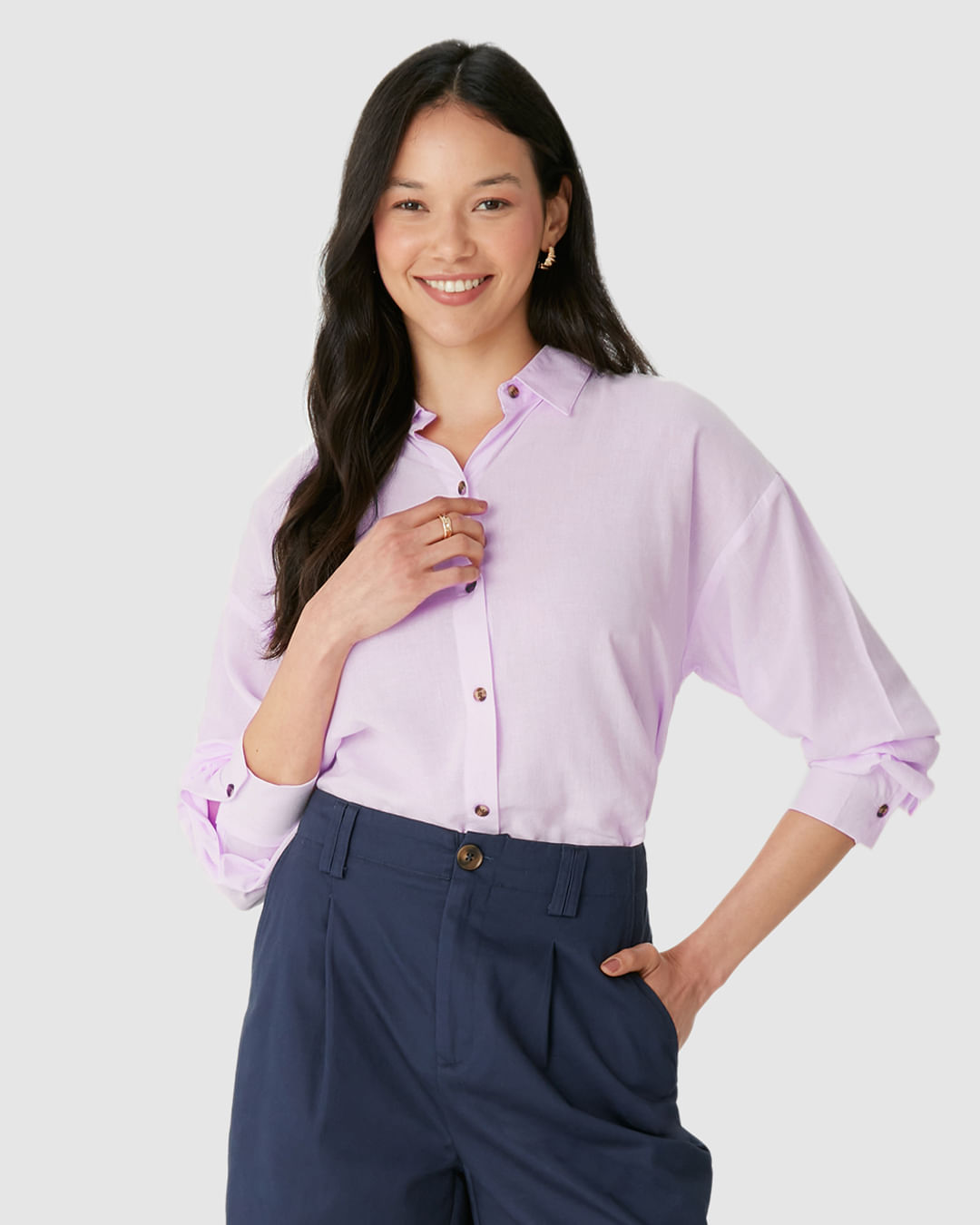 Camisa Feminina Tradicional Abotoamento Frontal Em Viscolinho