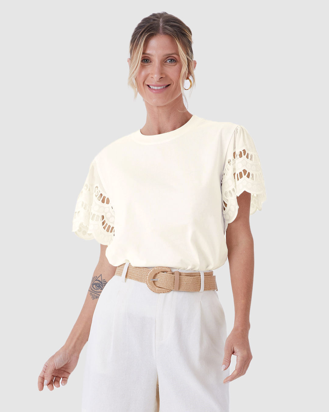 Blusa Ampla Feminina Manga Detalhe Vazado Em Algodão - Imagem 6