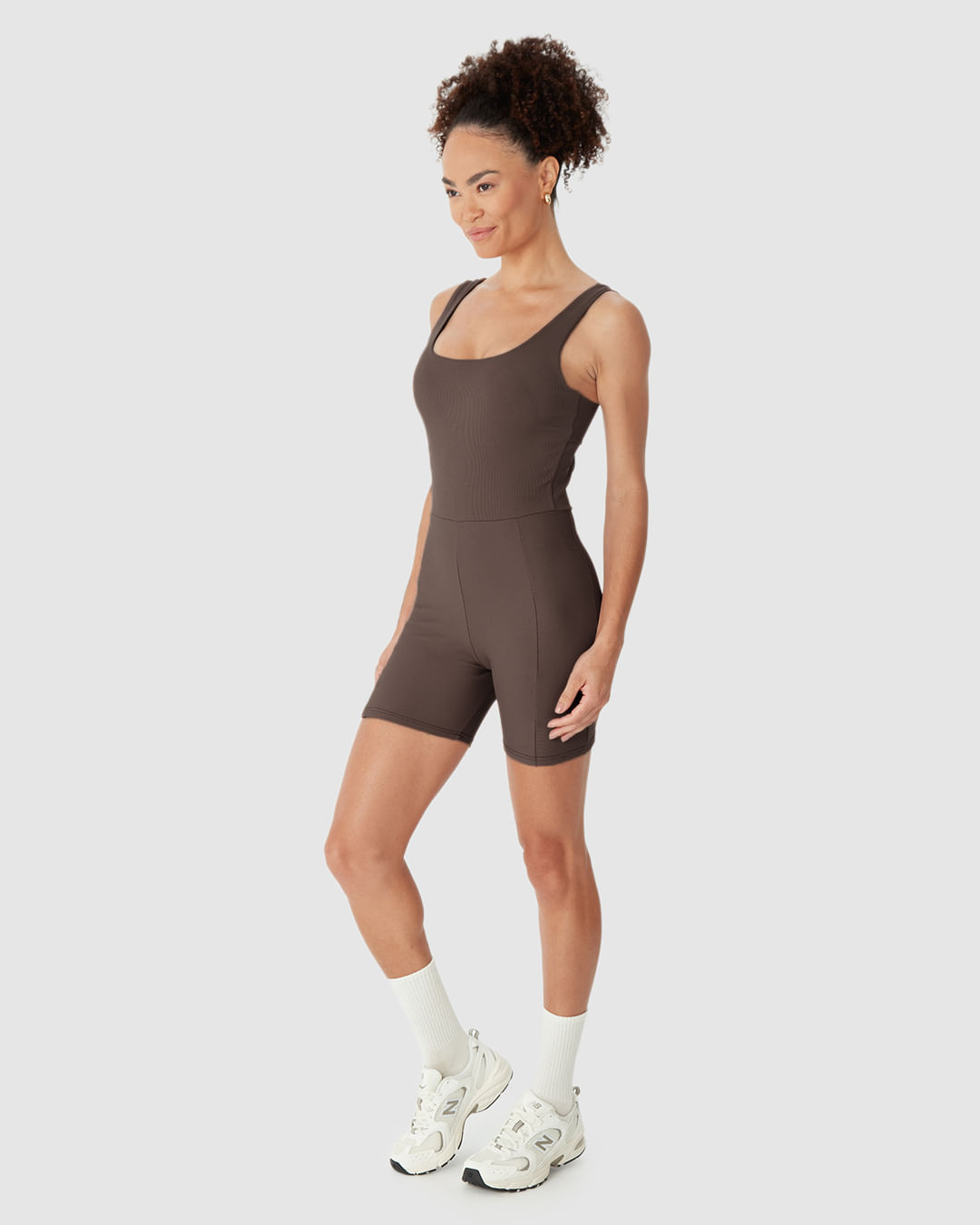 Macaquinho Esportivo Utilitário Bolso Lateral Em Malha Canelada Malwee Active - Imagem 12