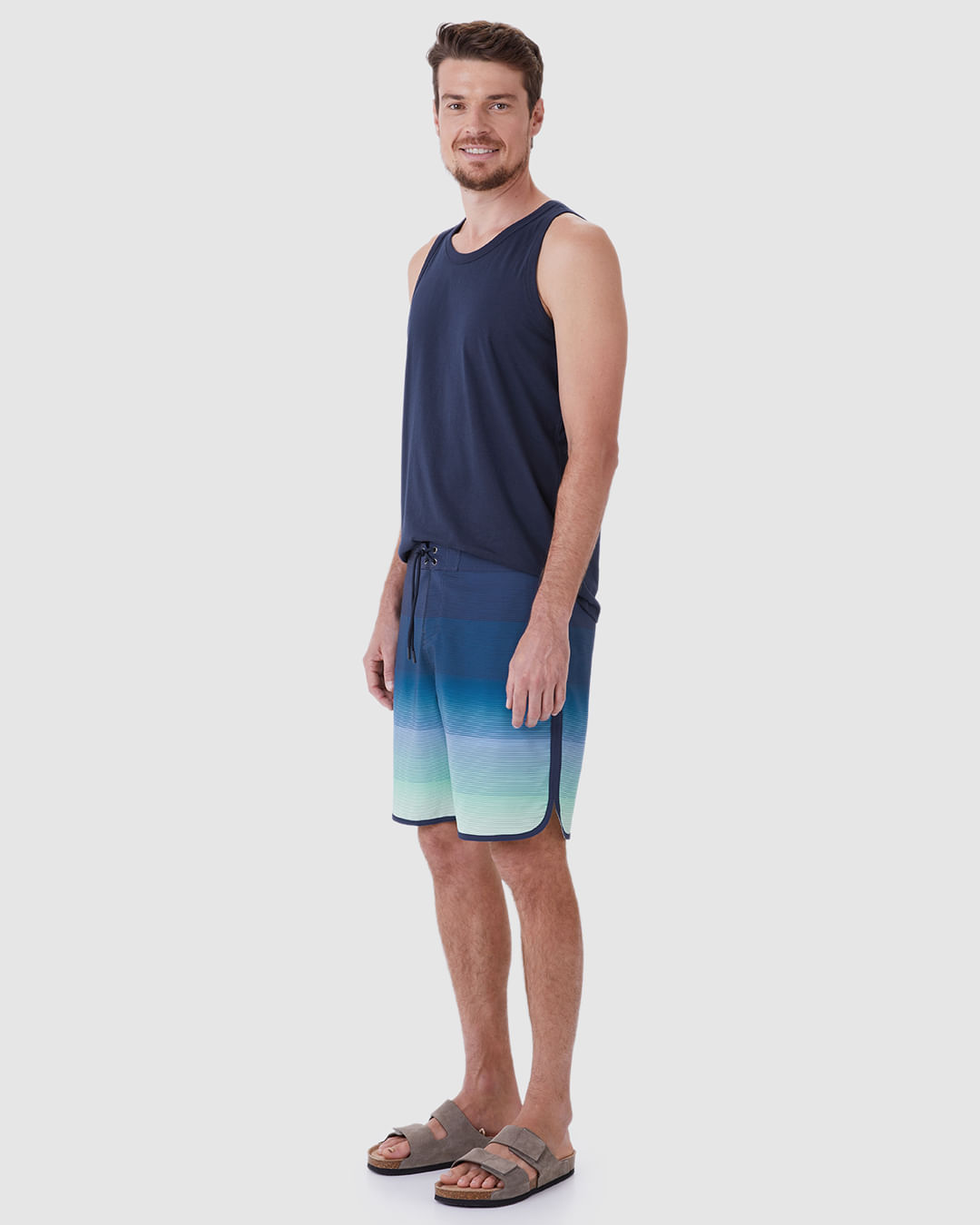 Bermuda Masculina Tradicional Cadarço Frontal Em Microfibra Com Elastano - Imagem 17