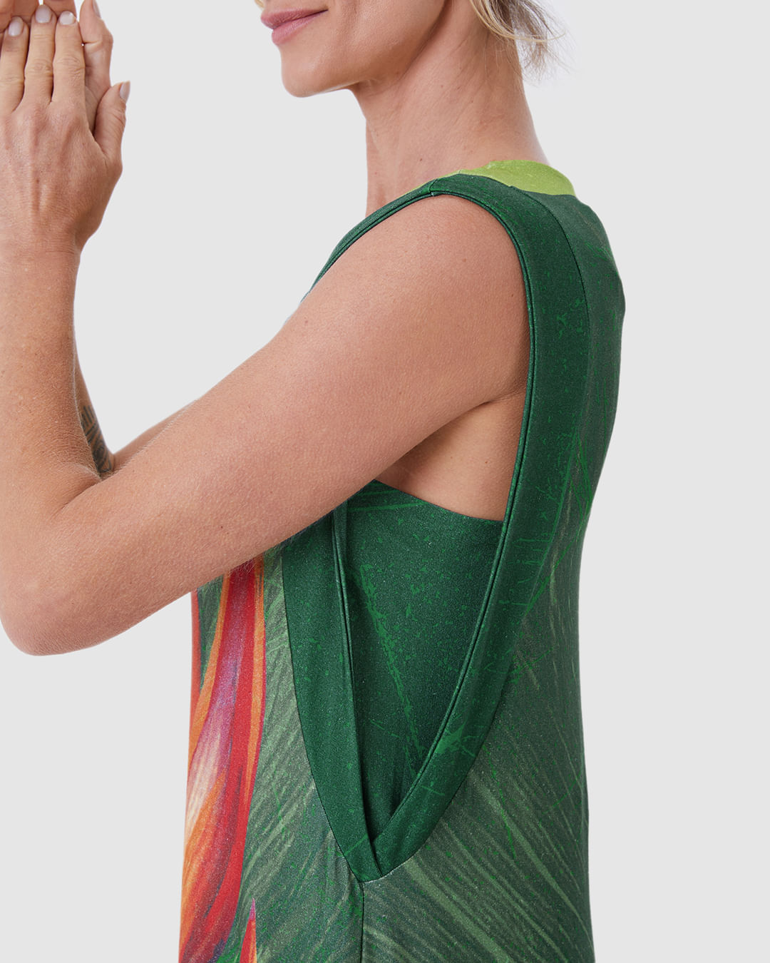 Vestido Midi Feminino Reto Estampado Em Malha Viscolinho Stretch - Imagem 8