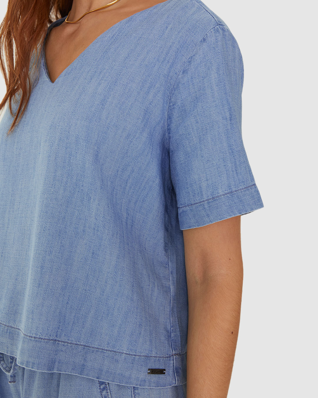 Blusa Box Feminina Decote V Manga Curta Em Jeans Leve - Imagem 3