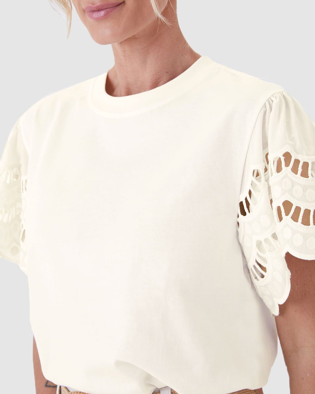 Blusa Ampla Feminina Manga Detalhe Vazado Em Algodão - Imagem 18