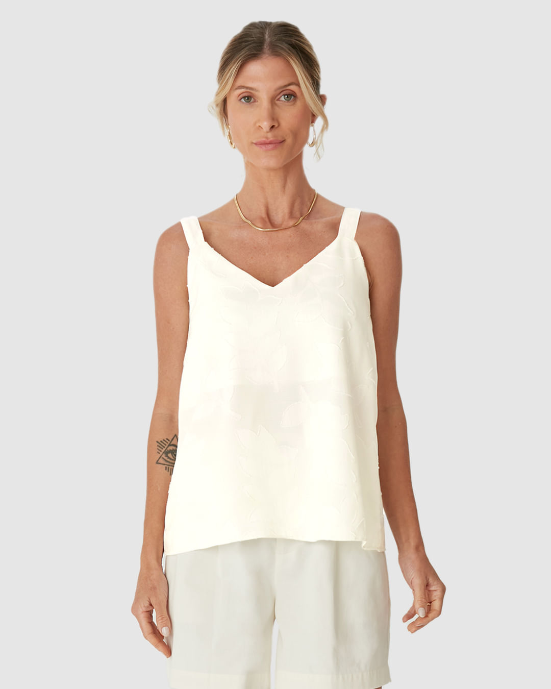 Regata Ampla Feminina Decote V Em Tecido Jacquard - Imagem 14