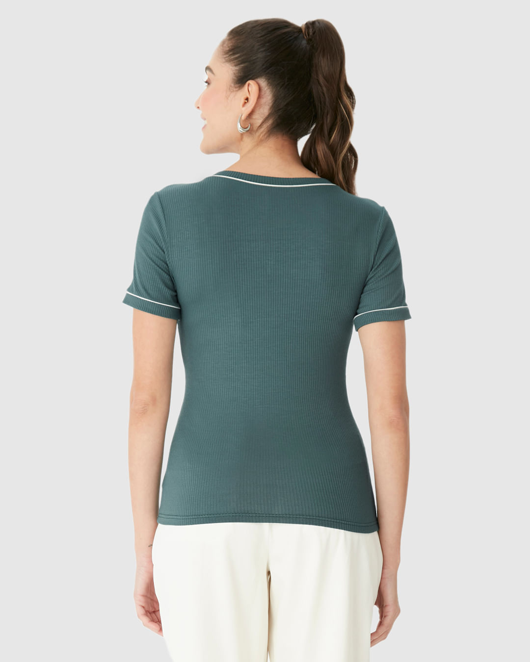 Blusa Básica Feminina Costura Contraste Em Malha Viscose Canelada - Imagem 30