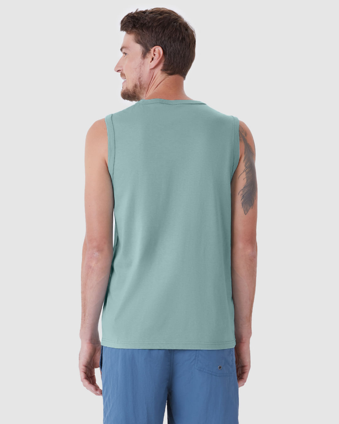 Regata Masculina Decote Redondo Alça Larga Estampa Frontal Em Algodão - Imagem 10