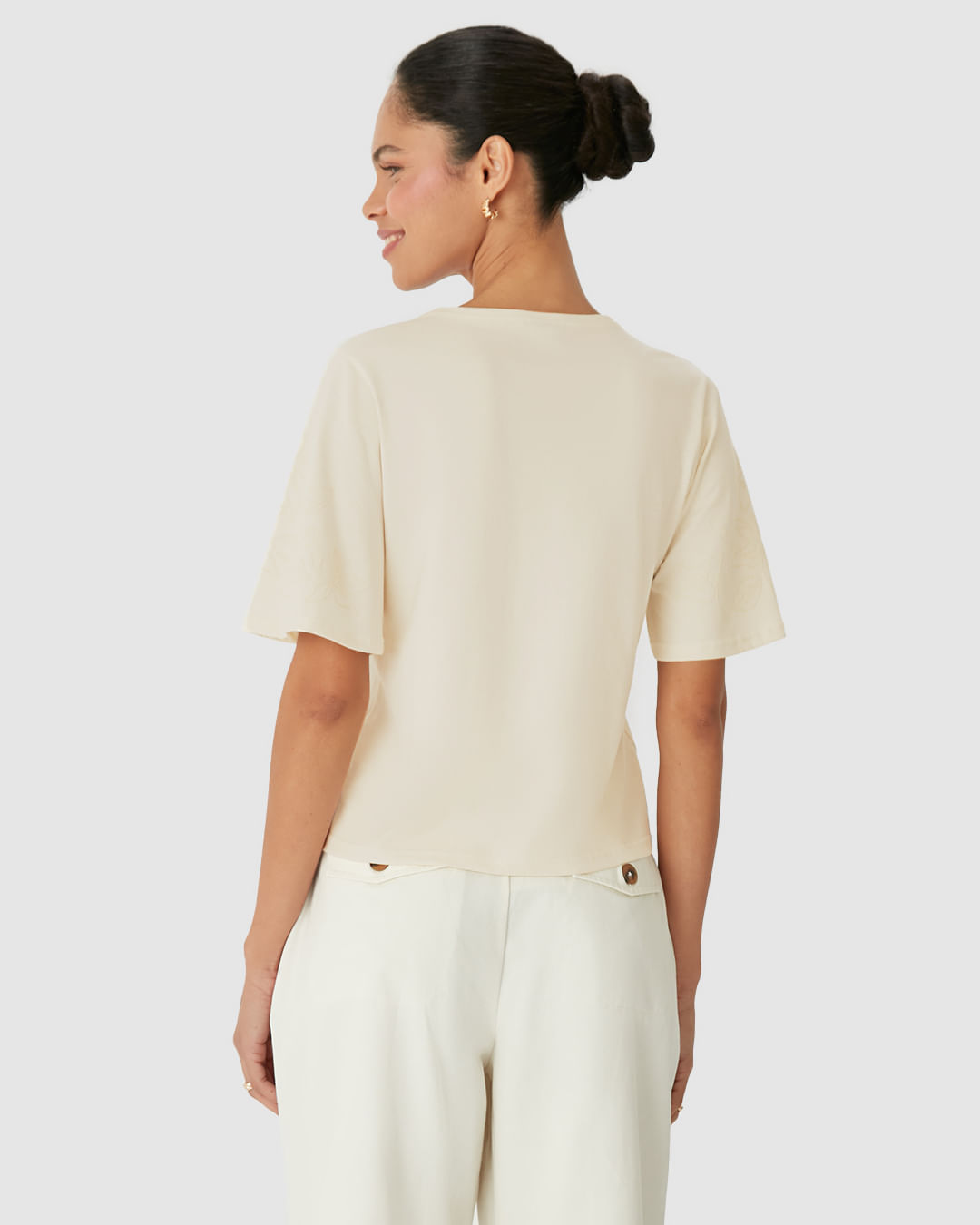Blusa Feminina Manga Curta Com Estampa Puff Em Malha Comfy - Imagem 20