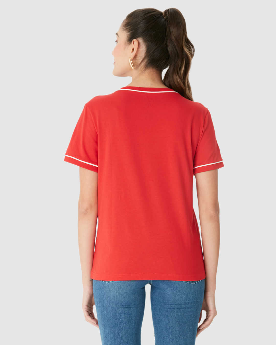 Blusa Básica Feminina Decote Redondo Costura Contraste Em Algodão - Imagem 5